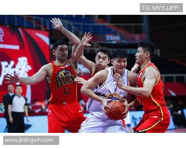 武汉羽毛球队以73分领跑大满贯积分榜展现强大实力